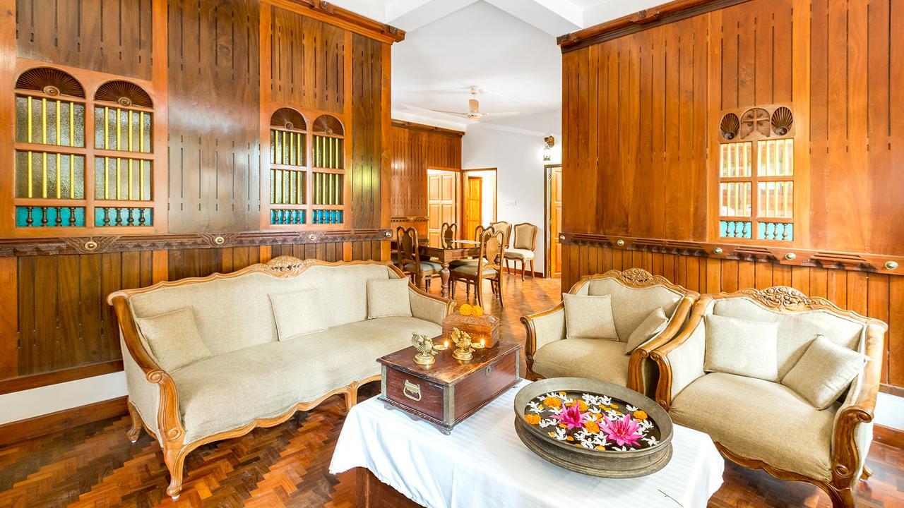 Kumarakom Wood Castle Serviced Appartments Extérieur photo